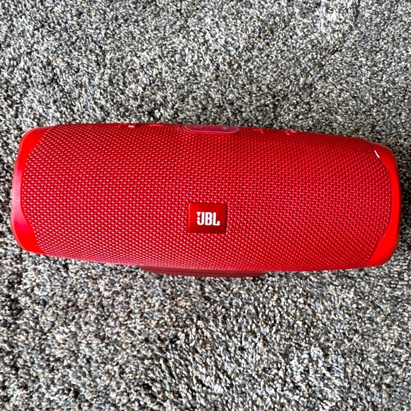 JBL Other - JBL Charge 4 Bluetooth Portable waterproof Speaker in red